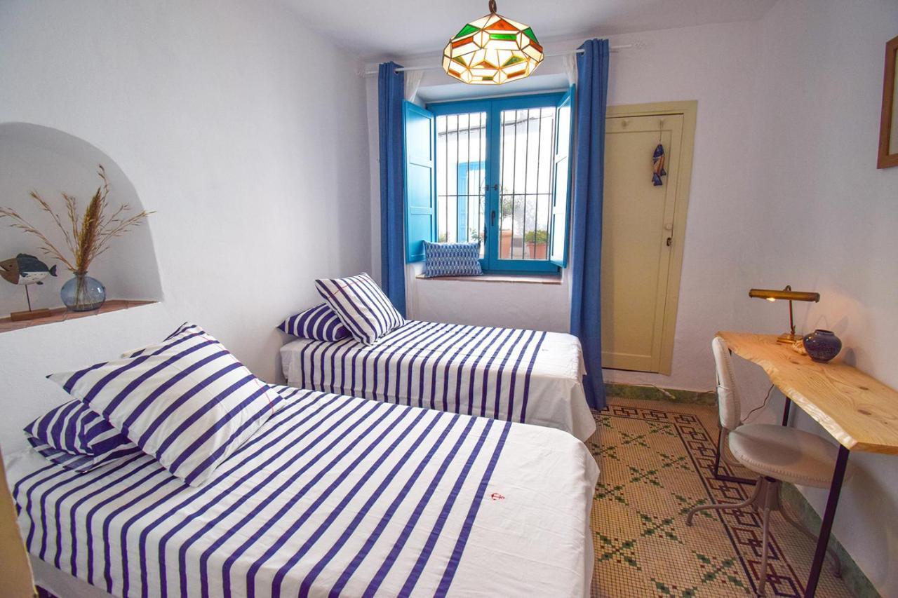Casa Jazmin, Frigiliana Traditional Townhouse With Great Views Hansonholiday Rentals Екстер'єр фото
