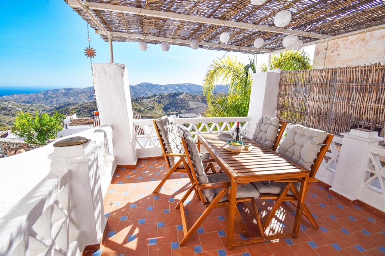 Casa Jazmin, Frigiliana Traditional Townhouse With Great Views Hansonholiday Rentals Екстер'єр фото