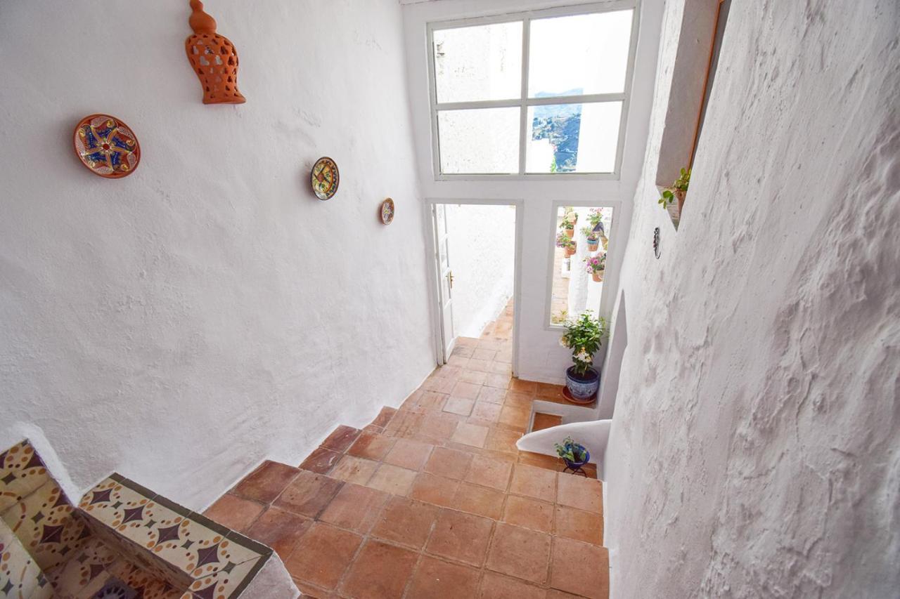 Casa Jazmin, Frigiliana Traditional Townhouse With Great Views Hansonholiday Rentals Екстер'єр фото