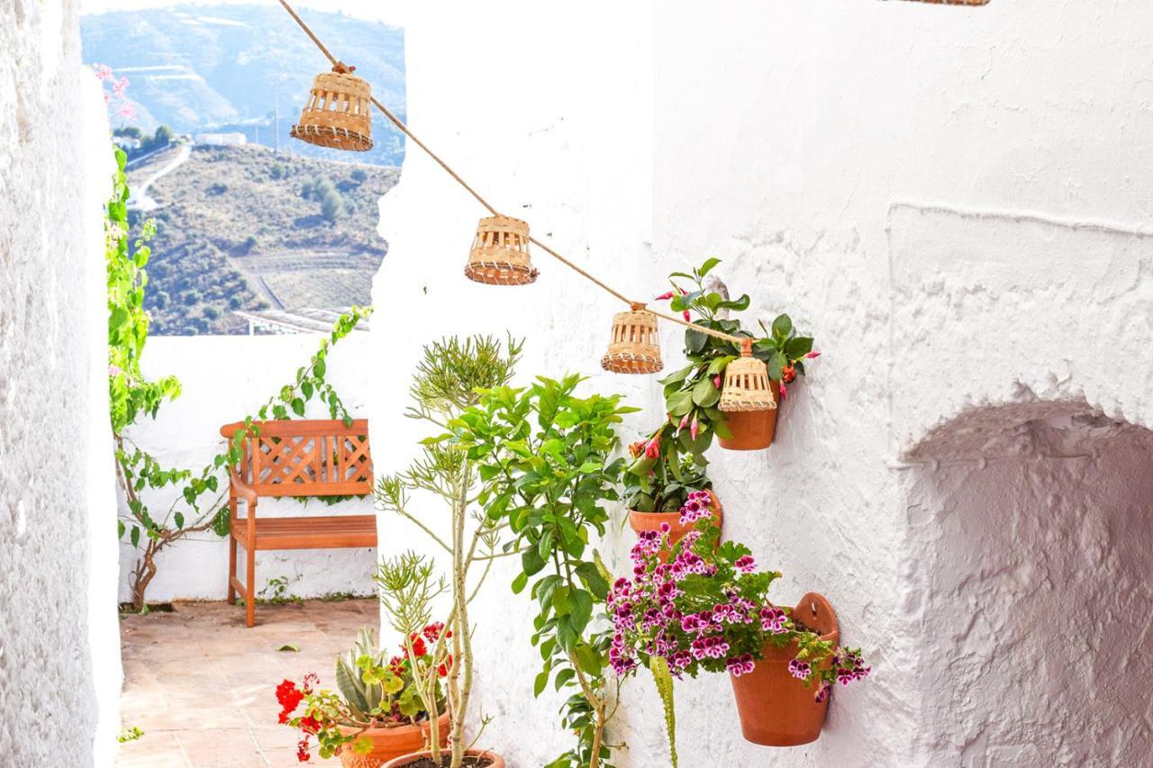 Casa Jazmin, Frigiliana Traditional Townhouse With Great Views Hansonholiday Rentals Екстер'єр фото