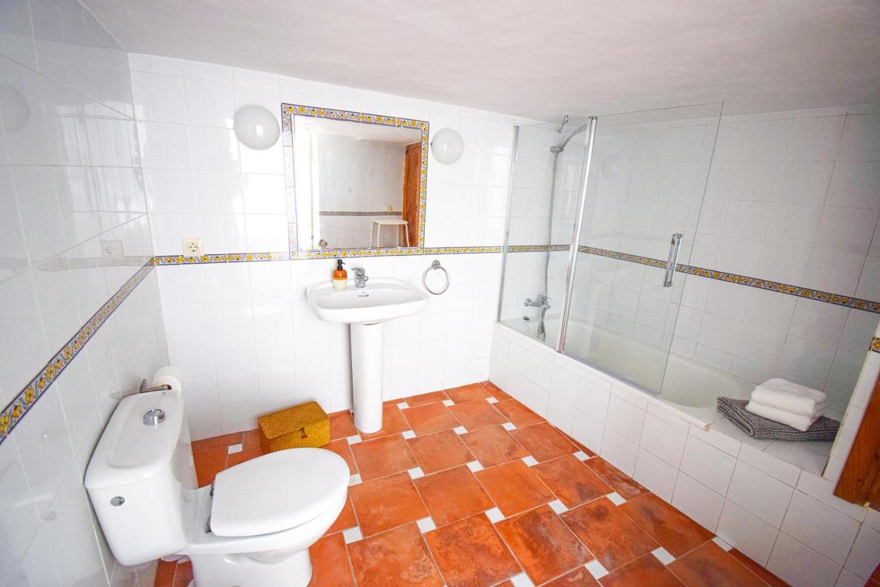 Casa Jazmin, Frigiliana Traditional Townhouse With Great Views Hansonholiday Rentals Екстер'єр фото