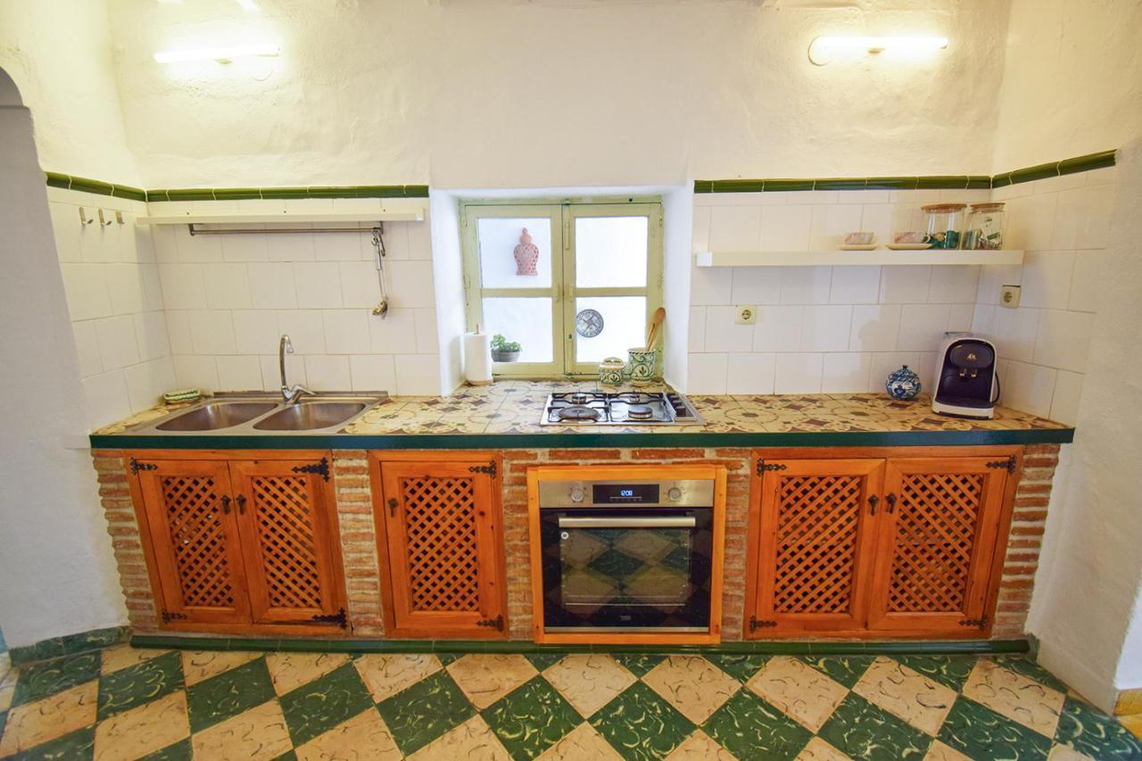 Casa Jazmin, Frigiliana Traditional Townhouse With Great Views Hansonholiday Rentals Екстер'єр фото